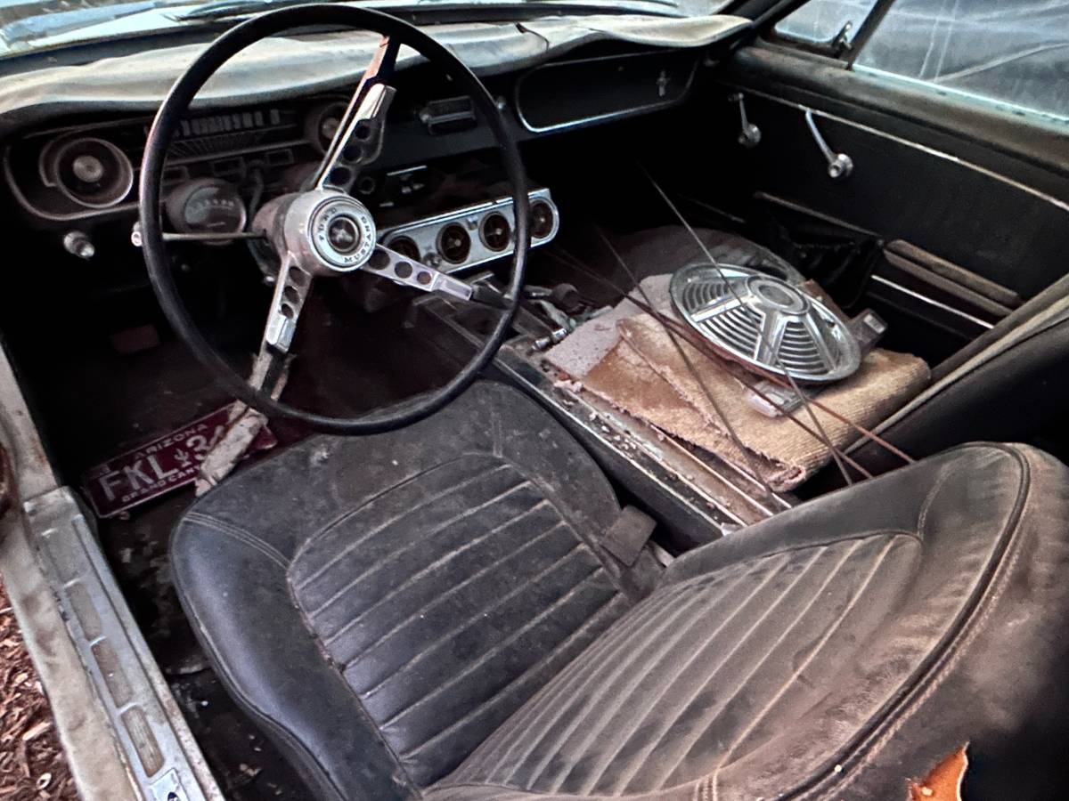 Ford-mustang-1966-white-1