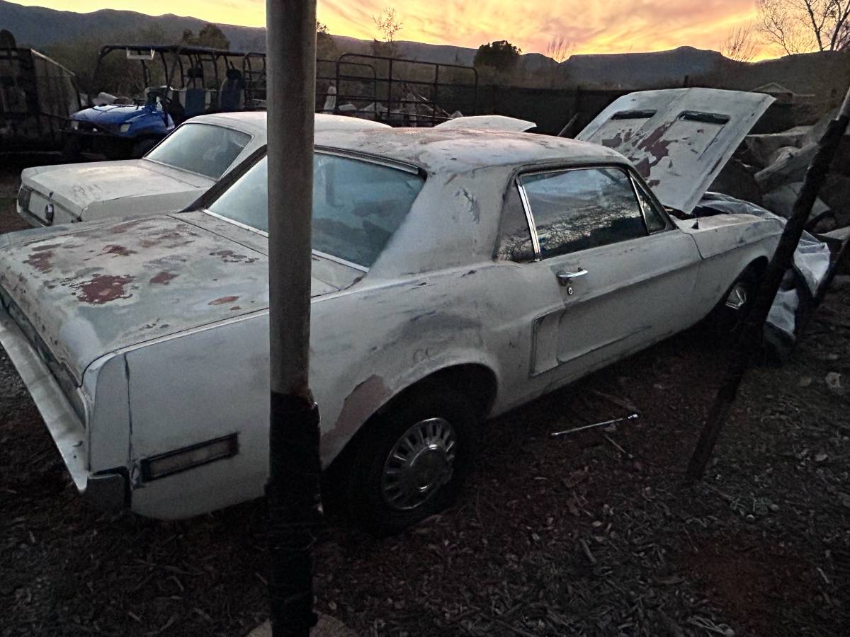 Ford-mustang-1966-white-7