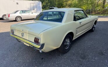 Ford-mustang-1966-yellow-5