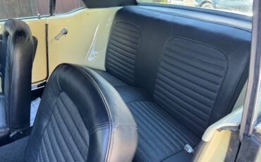 Ford-mustang-1966-yellow-8