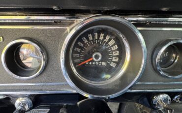 Ford-mustang-1966-yellow-9