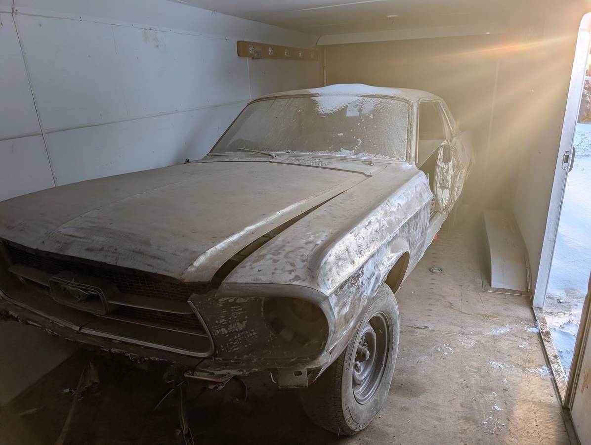 Ford-mustang-1967-green