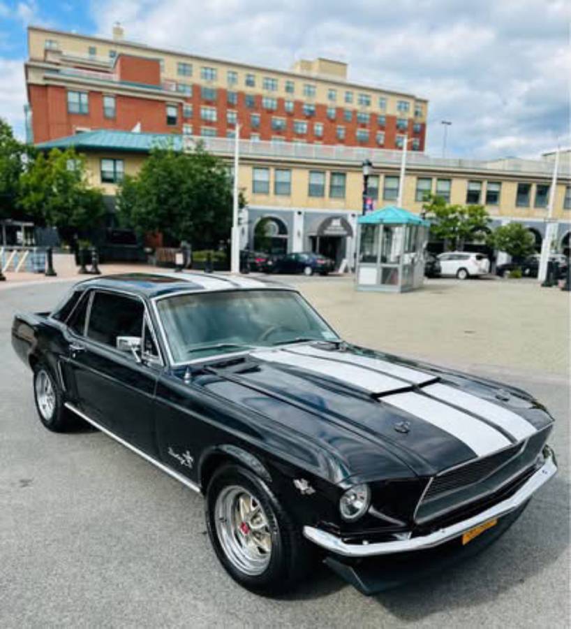 Ford-mustang-1968-black-5