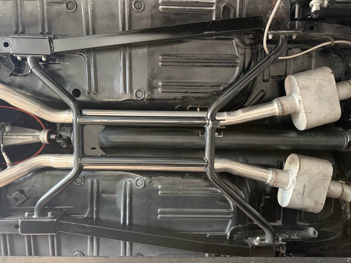 Ford-mustang-1969-custom-12