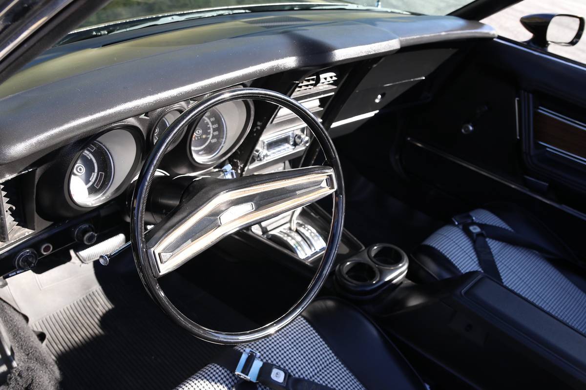 Ford-mustang-1971-black-14