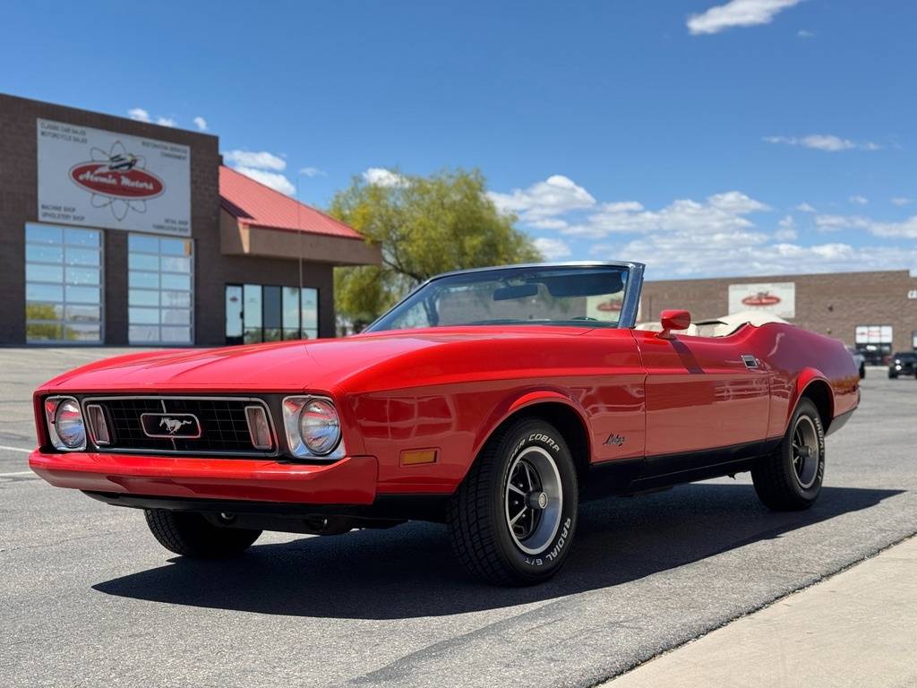 Ford-mustang-1973-red