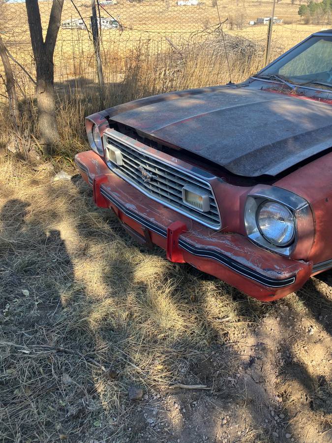 Ford-mustang-1977-red-2