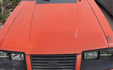 Ford-mustang-1983-orange