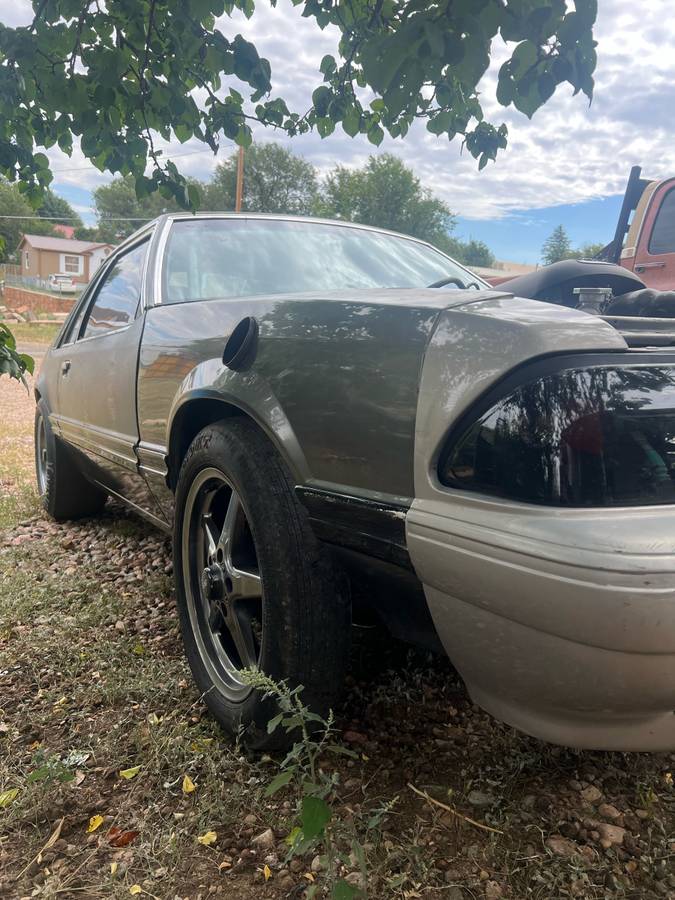 Ford-mustang-1984-grey-3