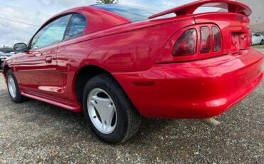 Ford-mustang-1996-red