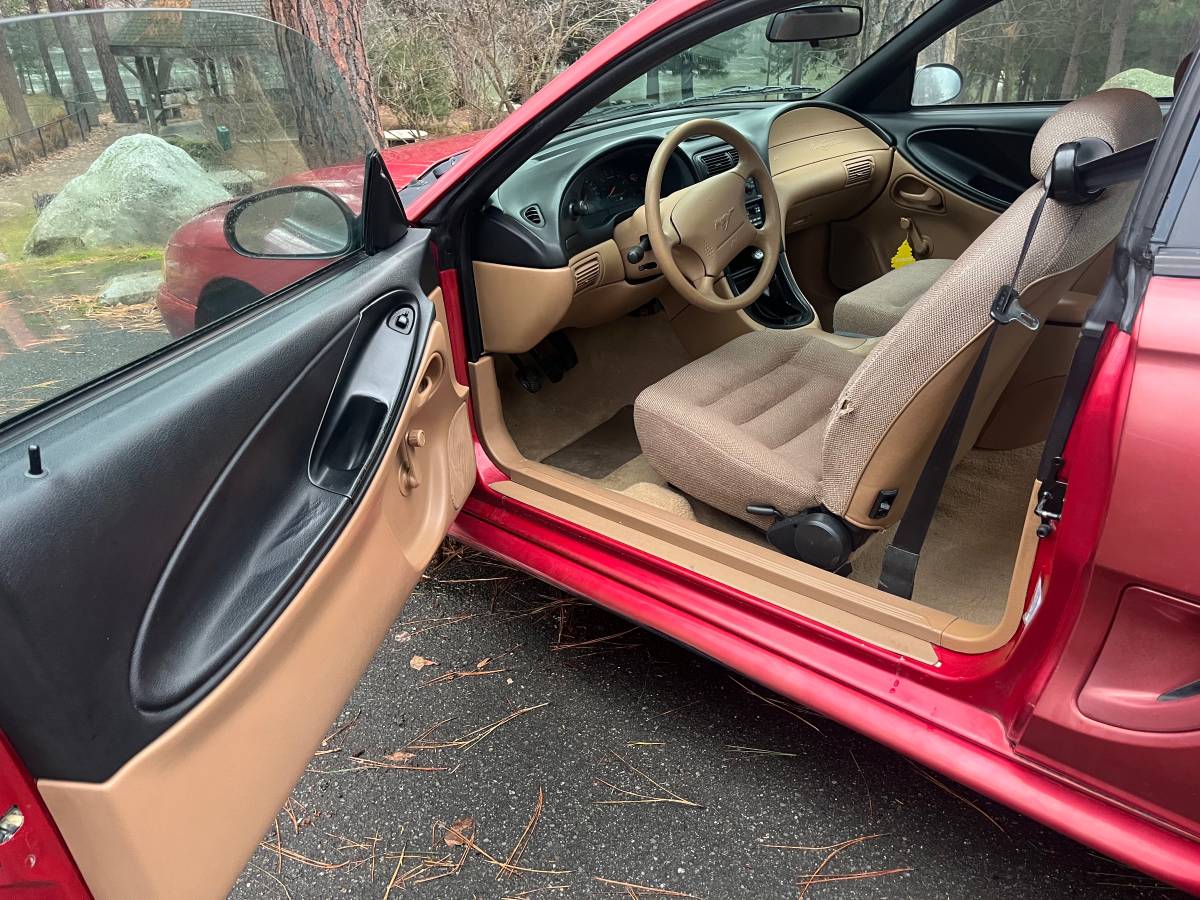 Ford-mustang-1996-red-2