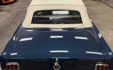 Ford-mustang-convertible-1965-1