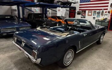 Ford-mustang-convertible-1965-11