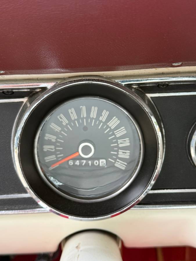 Ford-mustang-convertible-1966-15