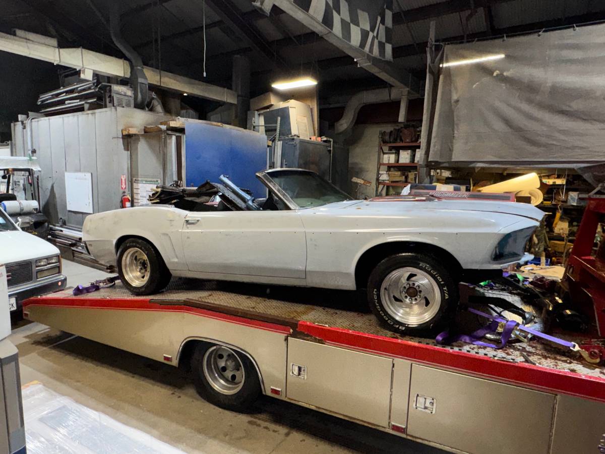 Ford-mustang-convertible-1969-3