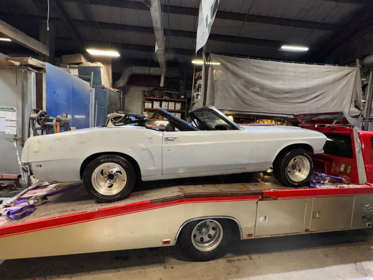 Ford-mustang-convertible-1969