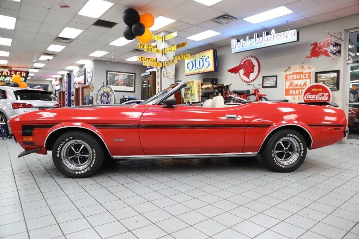 Ford-mustang-convertible-1972-red-19