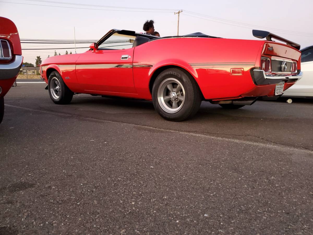 Ford-mustang-convertible-1973-red-2