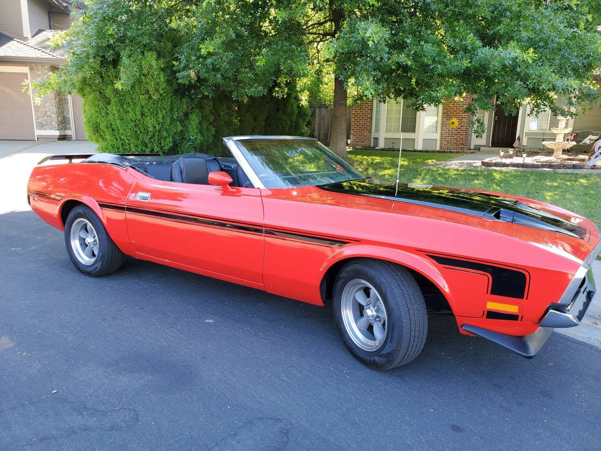 Ford-mustang-convertible-1973-red