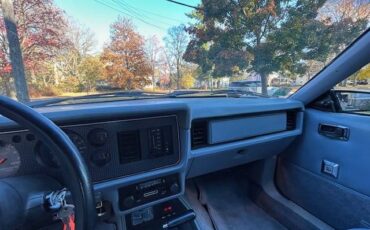 Ford-mustang-convertible-1984-19