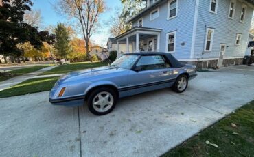 Ford-mustang-convertible-1984-5