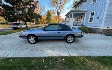 Ford-mustang-convertible-1984-6