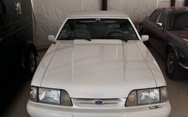 Ford-mustang-convertible-1993-white-11