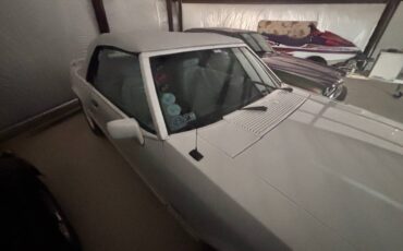 Ford-mustang-convertible-1993-white-8