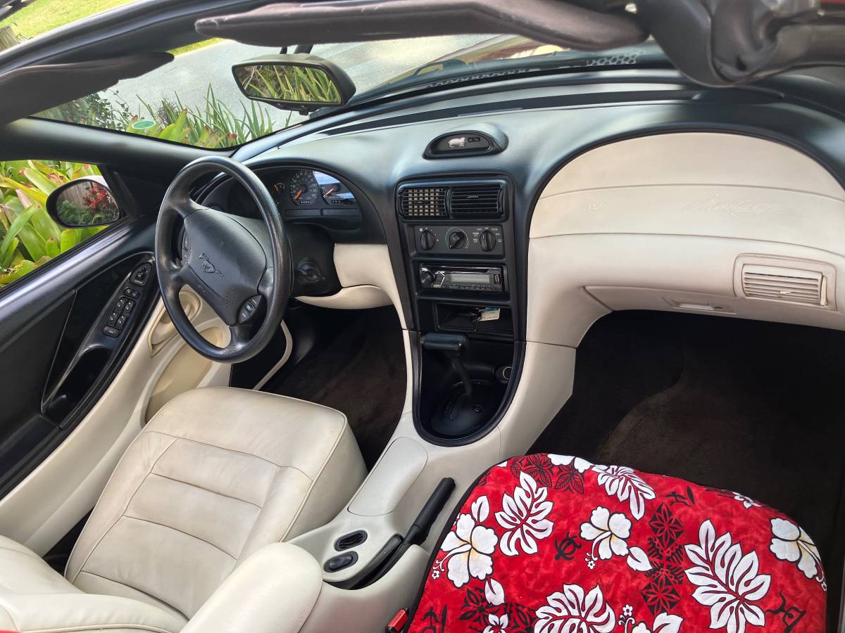 Ford-mustang-convertible-1996-red-3