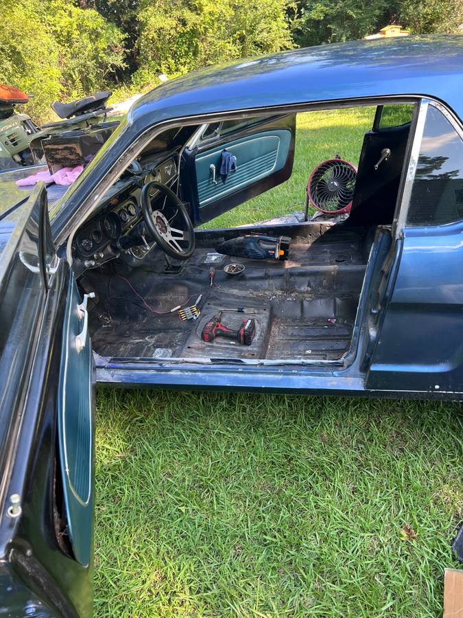 Ford-mustang-coupe-1966-blue-5