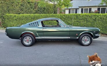 Ford-mustang-fastback-1966-3