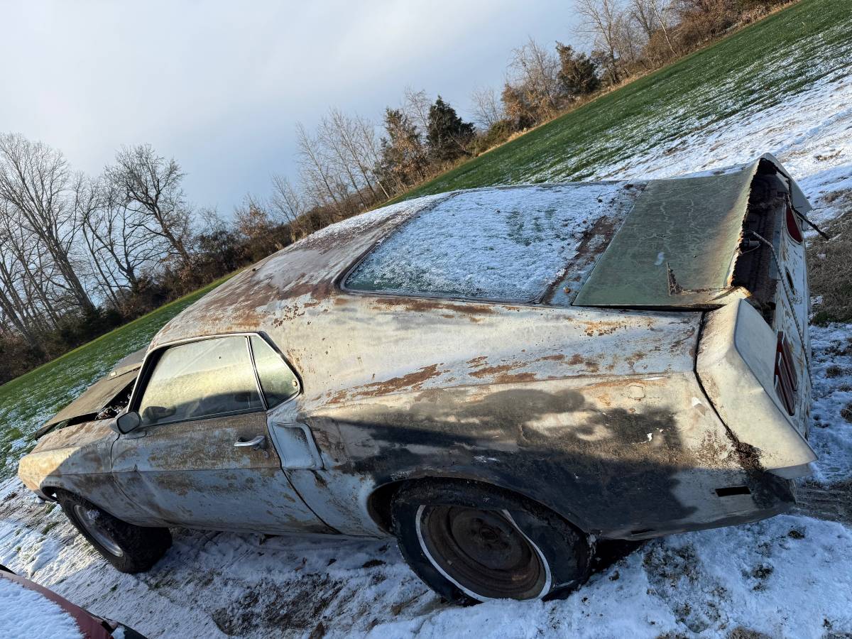 Ford-mustang-fastback-1969-1