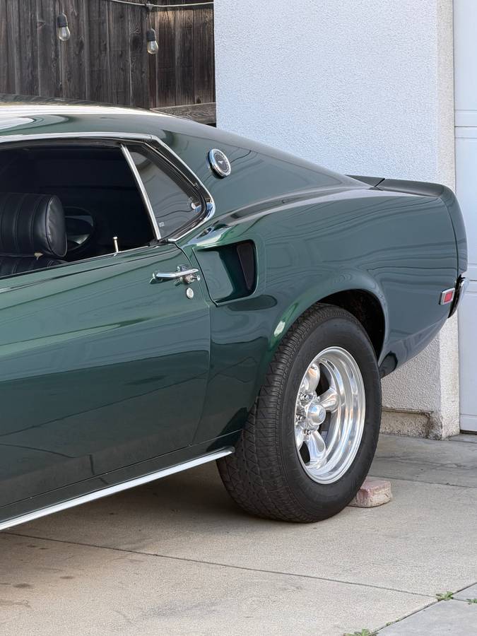 Ford-mustang-fastback-1969-10