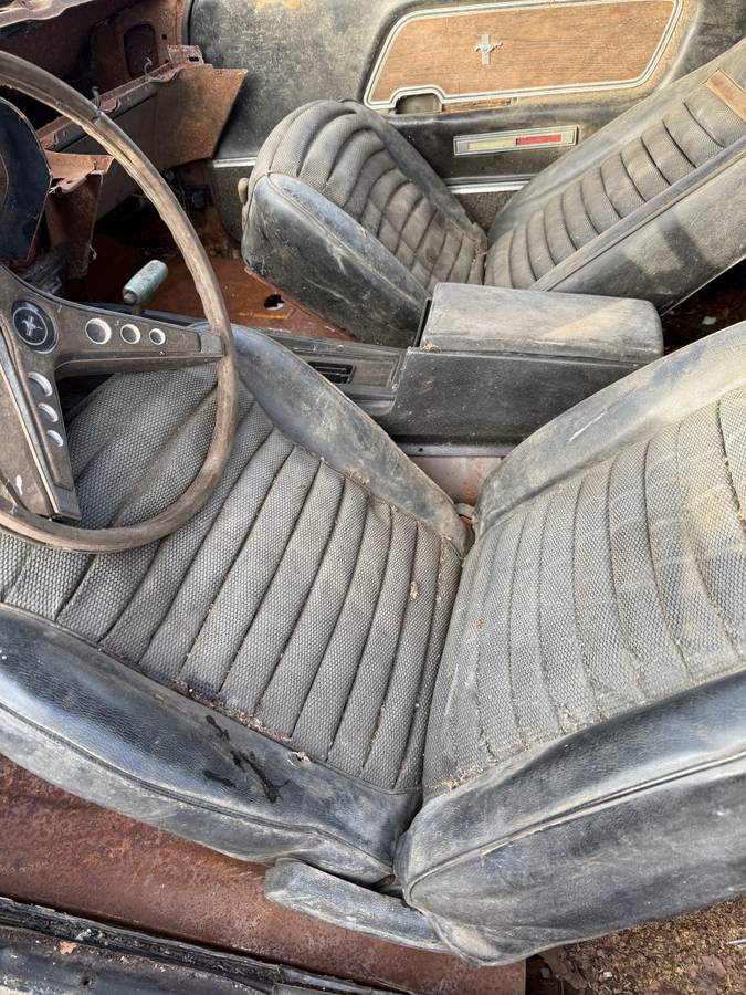 Ford-mustang-fastback-1969-11