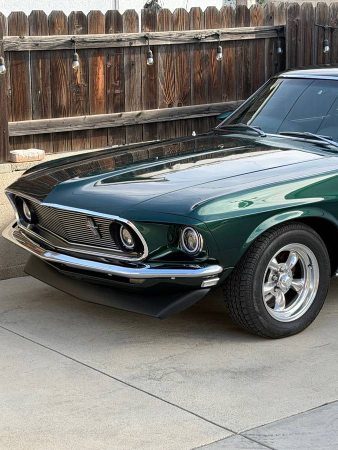 Ford-mustang-fastback-1969-11