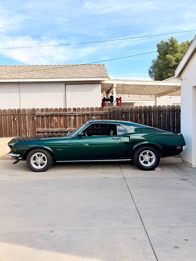 Ford-mustang-fastback-1969-9