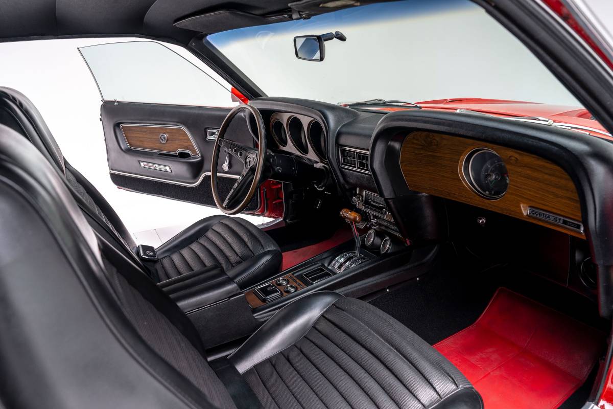 Ford-mustang-fastback-1969-red-16