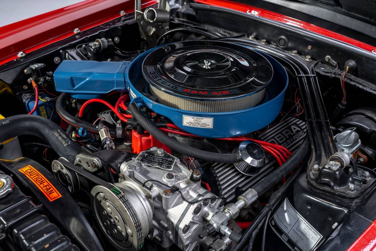 Ford-mustang-fastback-1969-red-19