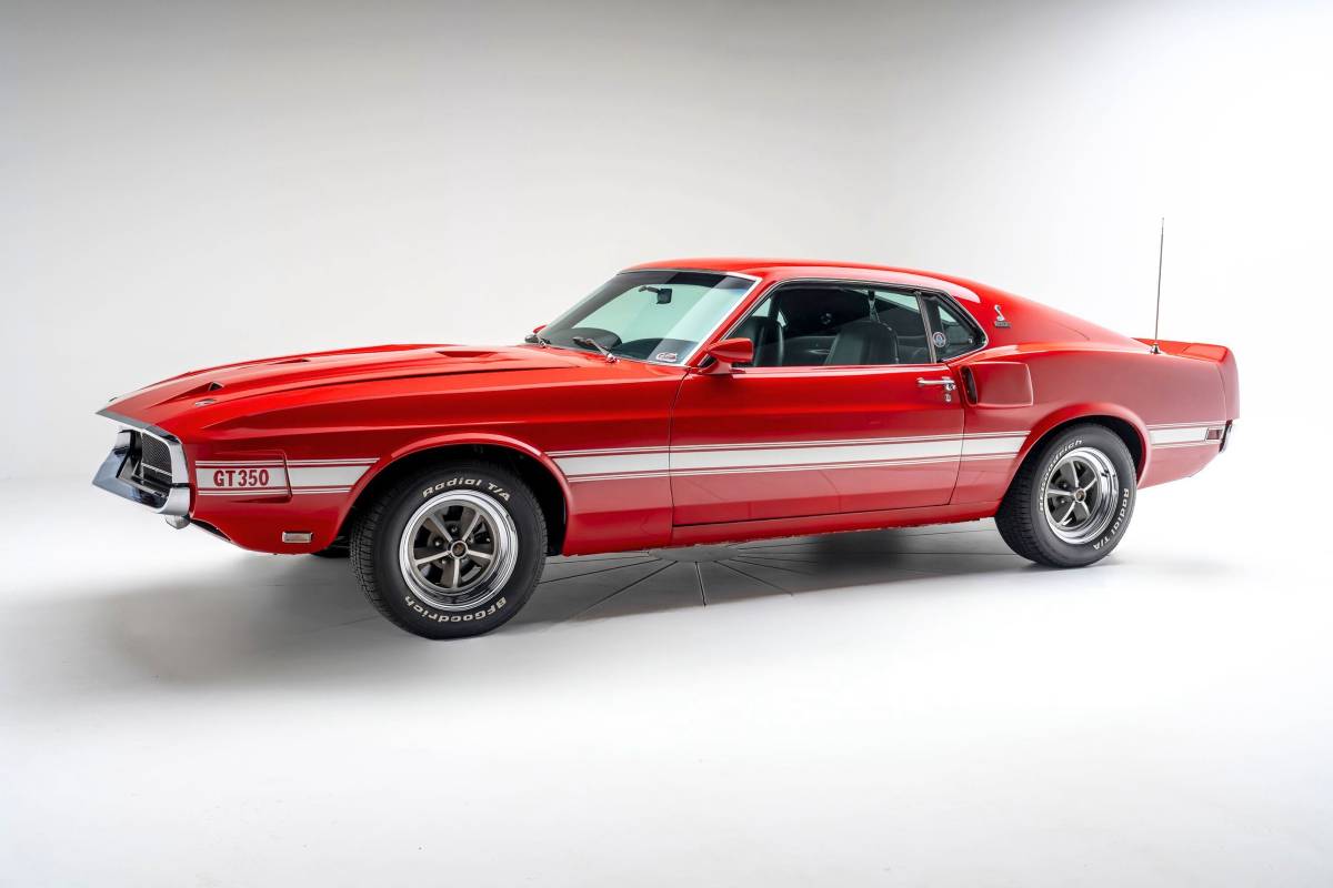 Ford-mustang-fastback-1969-red