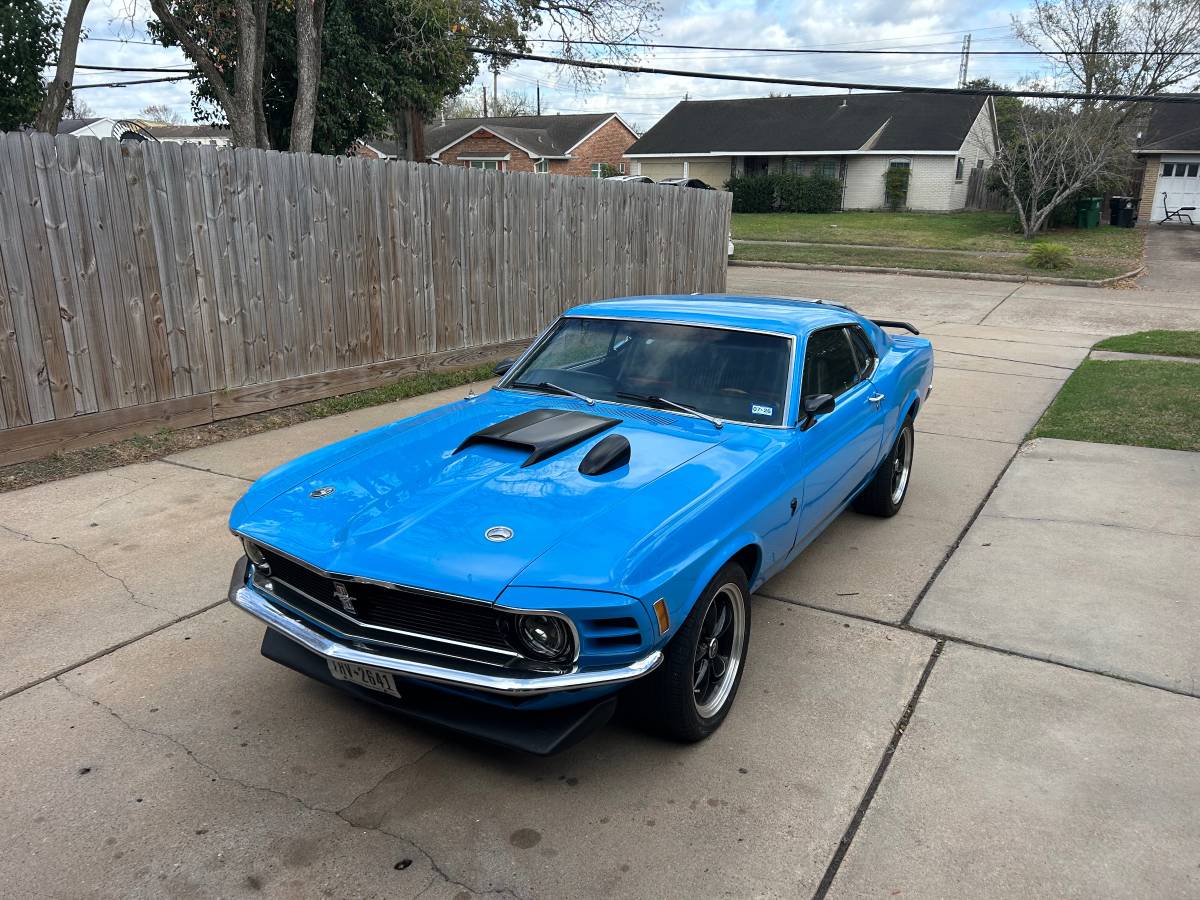 Ford-mustang-fastback-1970