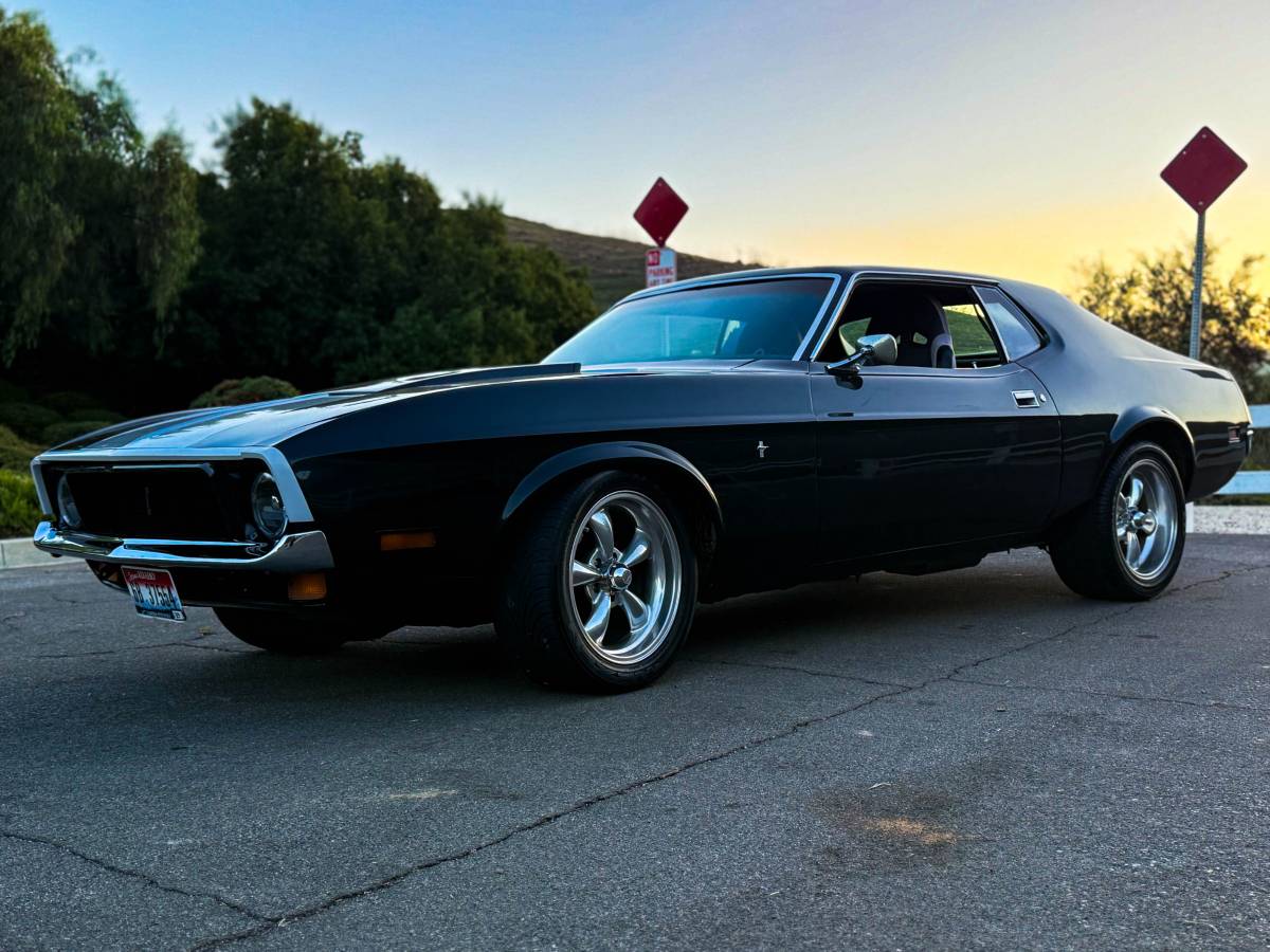 Ford-mustang-grande-1971-black-5