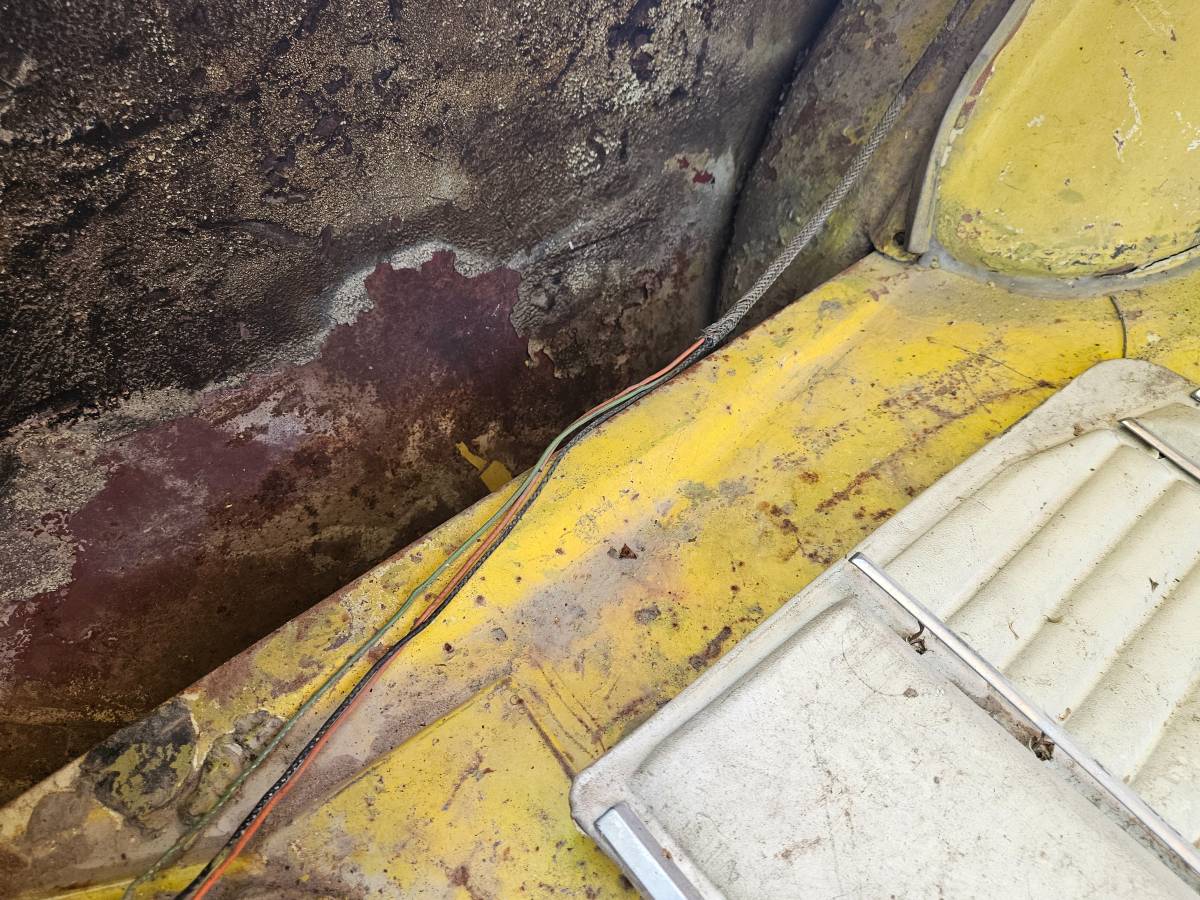 Ford-mustang-gt-1965-yellow-16