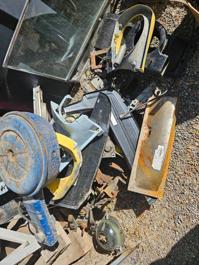 Ford-mustang-gt-1965-yellow-21