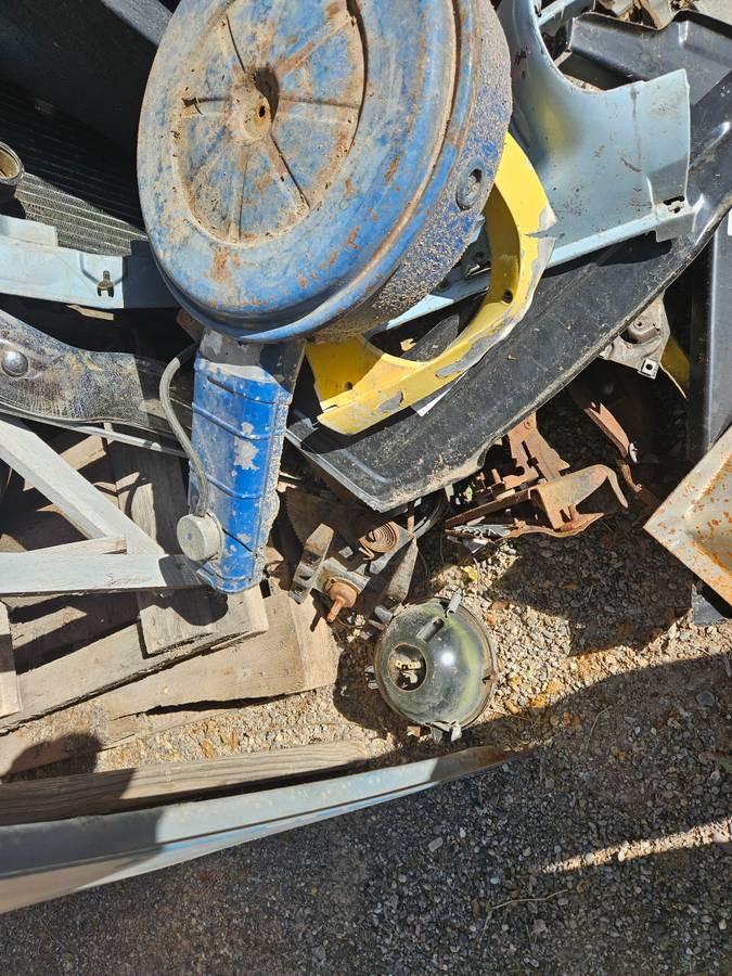 Ford-mustang-gt-1965-yellow-22