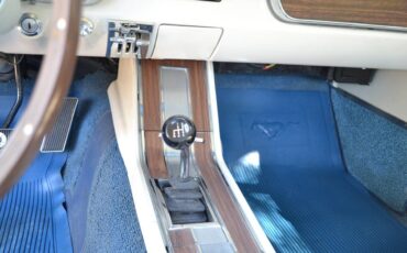 Ford-mustang-gt-1966-white-2