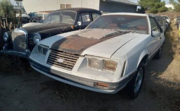 Ford-mustang-gt-1983-1