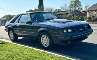 Ford-mustang-gt-1984-grey-2