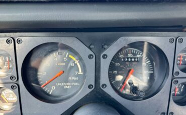 Ford-mustang-gt-1984-grey-8