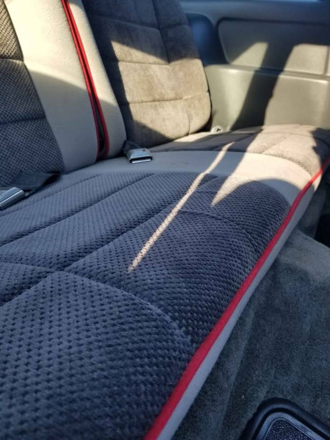 Ford-mustang-gt-1985-black-13