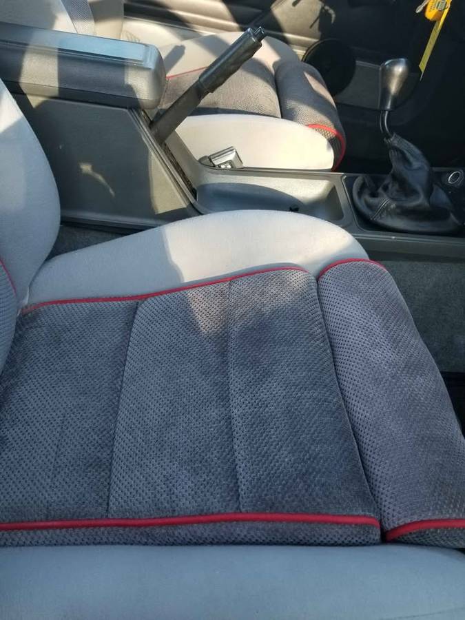 Ford-mustang-gt-1985-black-4